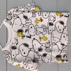 Peanuts Tshirt With Snoopy and Woodstock